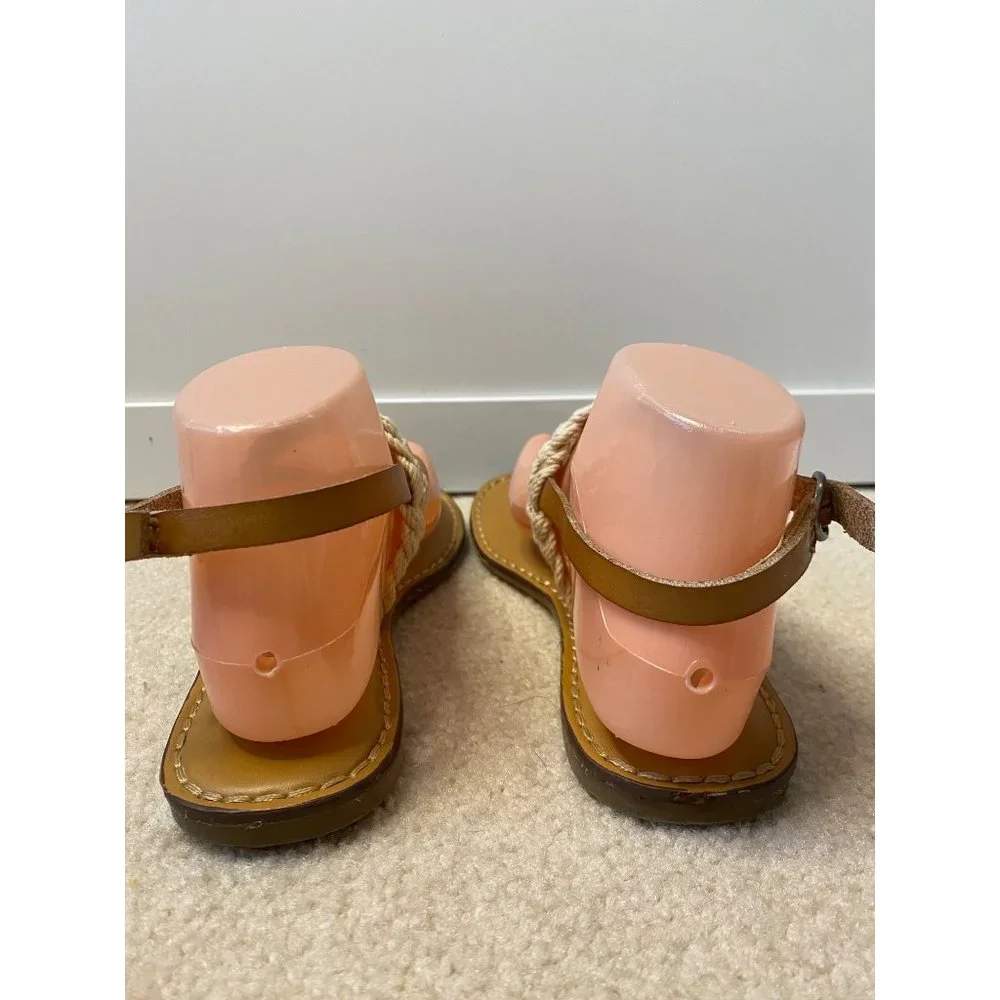 American Eagle Outfitters Size 9